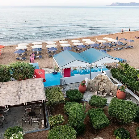 Lia Beachfront Stalós