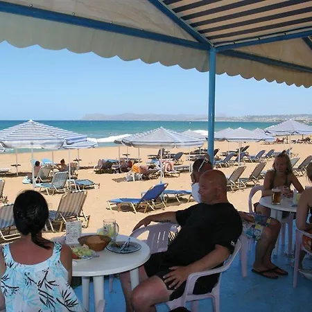 Lia Beachfront Lejlighedshotel Stalós