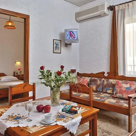 Lejlighedshotel Lia Beachfront Stalós