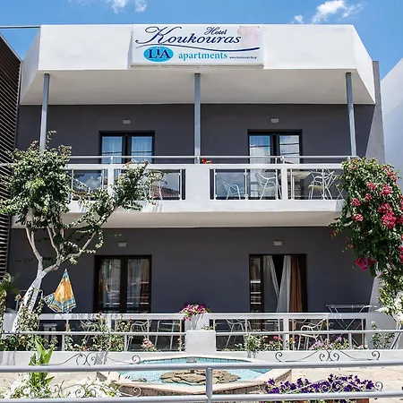 Lia Beachfront Hotel apartamentowy Stalós