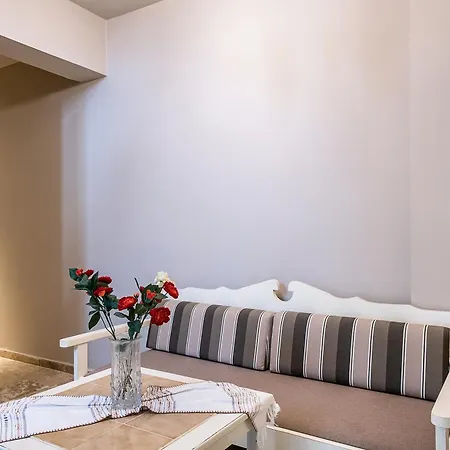 Lia Beachfront Stalós