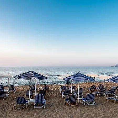 Hotel apartamentowy Lia Beachfront 2*