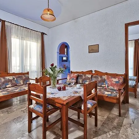 Hotel apartamentowy Lia Beachfront