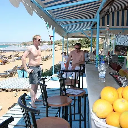 Hotel apartamentowy Lia Beachfront Stalós