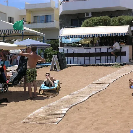 Hotel apartamentowy Lia Beachfront