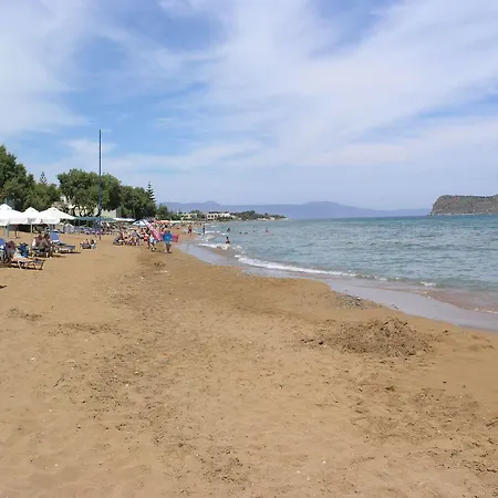Lia Beachfront Hotel apartamentowy 2*